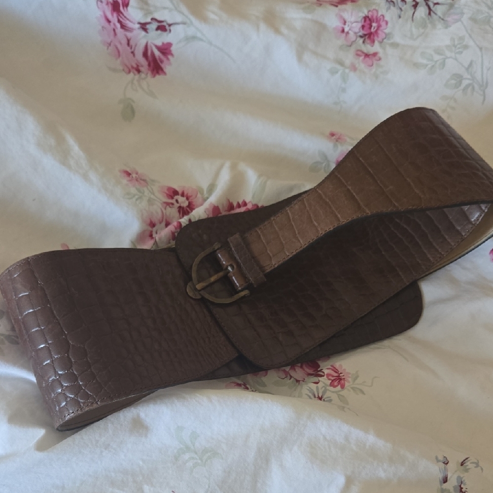 Salvatore Ferragamo Brown Croc-Embossed Belt